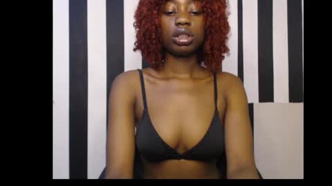 Ella online show from 09/29/25, 12:10