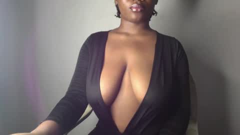 delilah online show from 02/21/25, 07:32