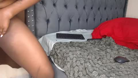 Sappire Gold online show from 10/28/25, 02:59