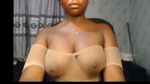 Snapshot of ebony_sexy_queen chatting on 12/14/24, 08:02 Racheal online show from 12/14/24, 08:02