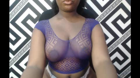 Snapshot of ebony_sexy_queen chatting on 03/04/25, 09:18 Racheal online show from 03/04/25, 09:18