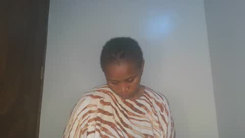 Ebony squiter online show from 12/17/25, 02:50