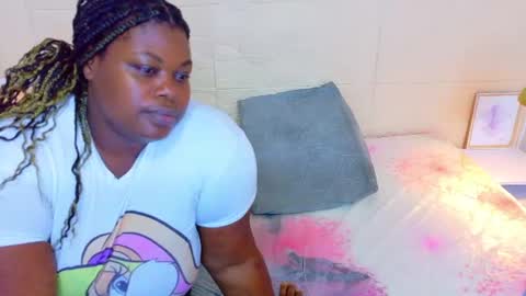 MILENA online show from 06/17/26, 01:41