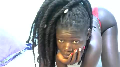 Snapshot of ebonybloom01 chatting on 03/26/26, 05:24 ebonybloom01 online show from 03/26/26, 05:24