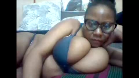 MAMITO online show from 02/16/25, 02:54
