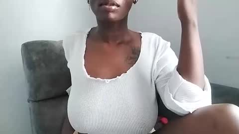 Ebony Melanie online show from 02/11/25, 05:58