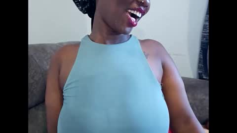 Ebony Melanie online show from 10/04/25, 11:52