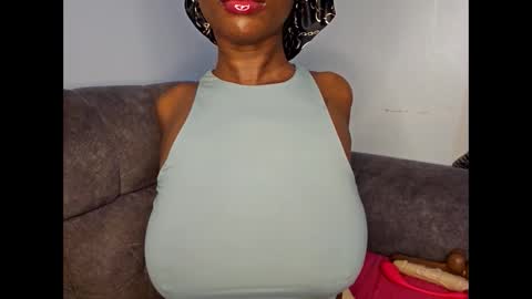 Ebony Melanie online show from 11/06/25, 11:37