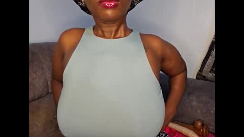 Ebony Melanie online show from 11/13/25, 11:58