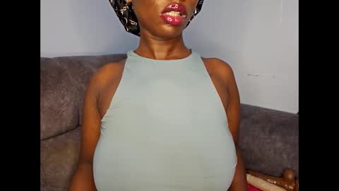 Ebony Melanie online show from 11/15/25, 12:19