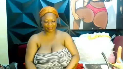 Snapshot of ebonyfancyfacexxx chatting on 04/15/26, 07:15 ebonyfancyfacexxx online show from 04/15/26, 07:15