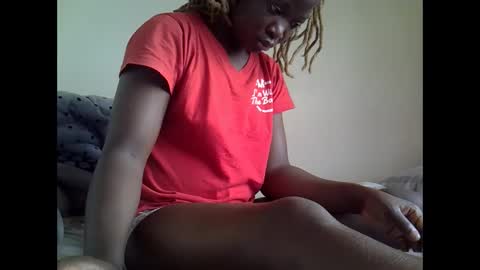 Snapshot of ebonyliliana chatting on 12/15/24, 05:56 ebonyliliana online show from 12/15/24, 05:56