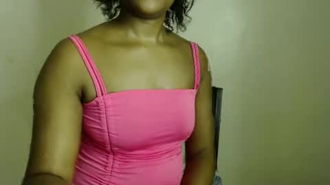 Snapshot of ebonylolo chatting on 01/24/25, 12:20 ebonylolo online show from 01/24/25, 12:20