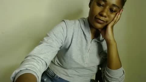Snapshot of ebonylolo chatting on 01/28/25, 01:18 ebonylolo online show from 01/28/25, 01:18