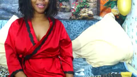 Snapshot of ebonymeera69 chatting on 06/11/26, 09:35 ebonymeera69 online show from 06/11/26, 09:35