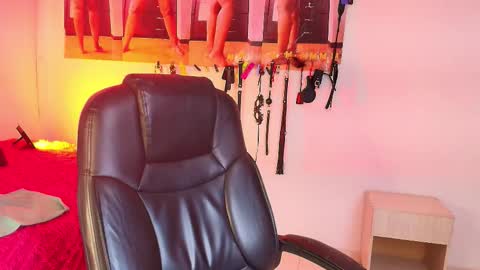 Snapshot of ebonynaughty chatting on 12/05/25, 03:15 Carmen online show from 12/05/25, 03:15