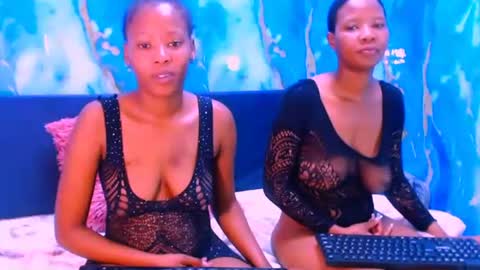 ebonypretty4u online show from 10/29/25, 10:44