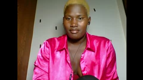 Snapshot of ebonypussylick chatting on 06/10/26, 09:14 ebonypussylick online show from 06/10/26, 09:14