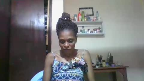 Snapshot of ebonyqueen4 chatting on 01/12/26, 04:23 JACKLINE online show from 01/12/26, 04:23