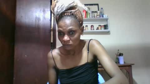 Snapshot of ebonyqueen4 chatting on 02/04/26, 06:41 JACKLINE online show from 02/04/26, 06:41