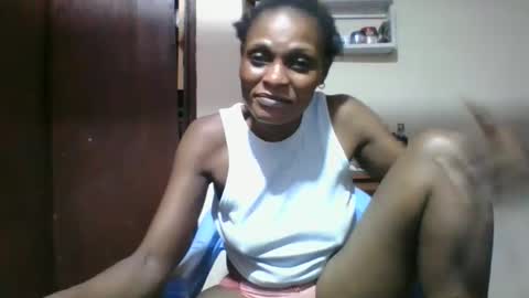 Snapshot of ebonyqueen4 chatting on 02/20/26, 09:21 JACKLINE online show from 02/20/26, 09:21