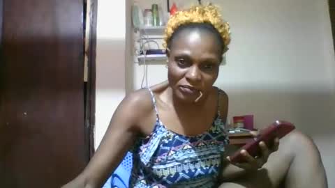 Snapshot of ebonyqueen4 chatting on 03/11/26, 05:35 JACKLINE online show from 03/11/26, 05:35