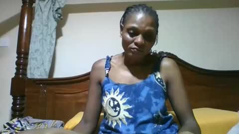 Snapshot of ebonyqueen4 chatting on 04/27/26, 08:29 JACKLINE online show from 04/27/26, 08:29