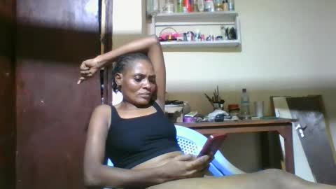 Snapshot of ebonyqueen4 chatting on 04/29/26, 06:25 JACKLINE online show from 04/29/26, 06:25
