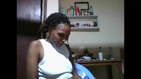 Snapshot of ebonyqueen4 chatting on 05/17/26, 06:15 JACKLINE online show from 05/17/26, 06:15