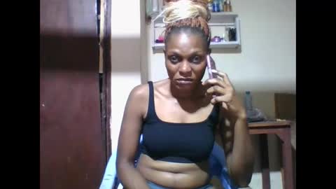 Snapshot of ebonyqueen4 chatting on 06/08/26, 06:36 JACKLINE online show from 06/08/26, 06:36
