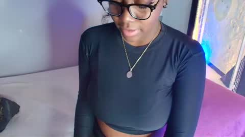 Snapshot of ebonyrosee_ chatting on 06/04/26, 12:22 ebonyrosee_ online show from 06/04/26, 12:22