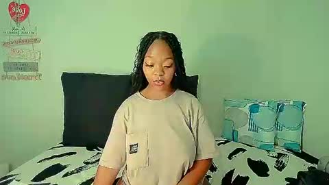 Snapshot of ebonyshy123x chatting on 01/13/25, 10:25 ebonyshy123 online show from 01/13/25, 10:25