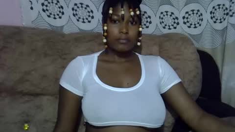Snapshot of ebonysk chatting on 04/22/26, 10:06 pretty online show from 04/22/26, 10:06