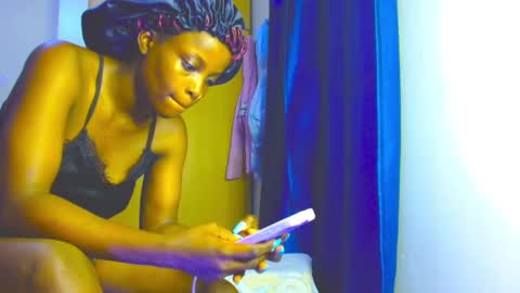 ebonysmilz88 online show from 02/11/25, 07:02