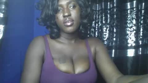 Snapshot of ebonyvd chatting on 09/14/25, 01:05 ebonyvd online show from 09/14/25, 01:05
