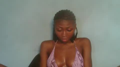 Snapshot of ebonyxxbabe chatting on 10/13/25, 10:15 ebonyxxbabe online show from 10/13/25, 10:15