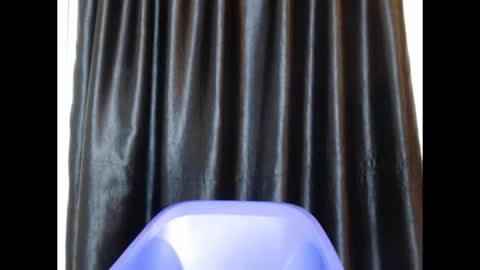 ebonyxxbae online show from 11/29/25, 11:30