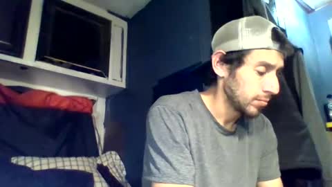 Snapshot of eccharles chatting on 12/04/24, 09:51 eccharles online show from 12/04/24, 09:51