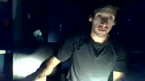 Snapshot of eccharles chatting on 12/16/24, 10:08 eccharles online show from 12/16/24, 10:08