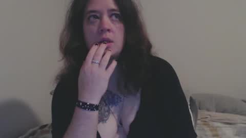 Weird Echo online show from 10/08/25, 10:24