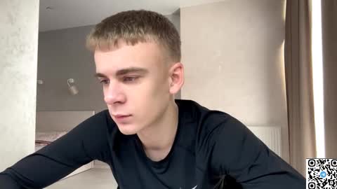 Snapshot of echowraith chatting on 11/05/25, 08:03 echowraith online show from 11/05/25, 08:03