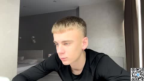 Snapshot of echowraith chatting on 11/06/25, 11:33 echowraith online show from 11/06/25, 11:33