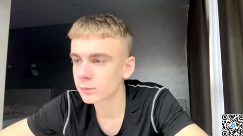 Snapshot of echowraith chatting on 11/08/25, 08:14 echowraith online show from 11/08/25, 08:14