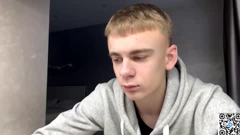 Snapshot of echowraith chatting on 11/30/25, 08:07 echowraith online show from 11/30/25, 08:07