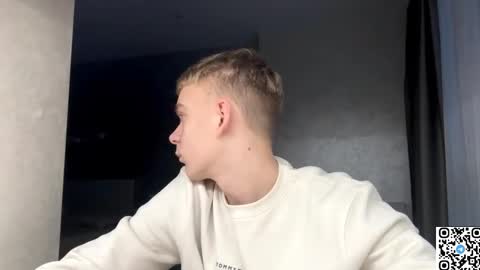 Snapshot of echowraith chatting on 12/04/25, 02:37 echowraith online show from 12/04/25, 02:37