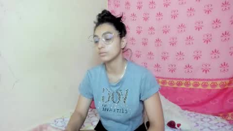    online show from 11/19/25, 01:00