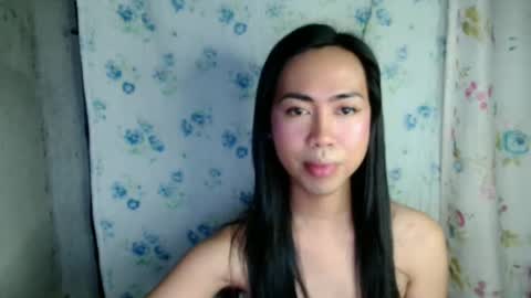 Snapshot of eddfox001 chatting on 04/10/26, 02:33 eddfox001 online show from 04/10/26, 02:33