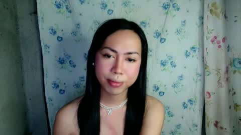 Snapshot of eddfox001 chatting on 04/26/26, 02:37 eddfox001 online show from 04/26/26, 02:37