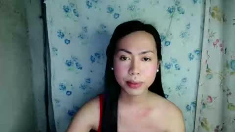 Snapshot of eddfox001 chatting on 05/11/26, 12:55 eddfox001 online show from 05/11/26, 12:55