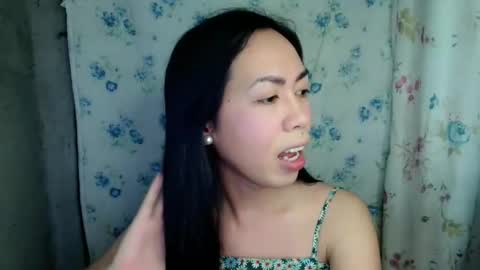 Snapshot of eddfox001 chatting on 06/07/26, 05:55 eddfox001 online show from 06/07/26, 05:55